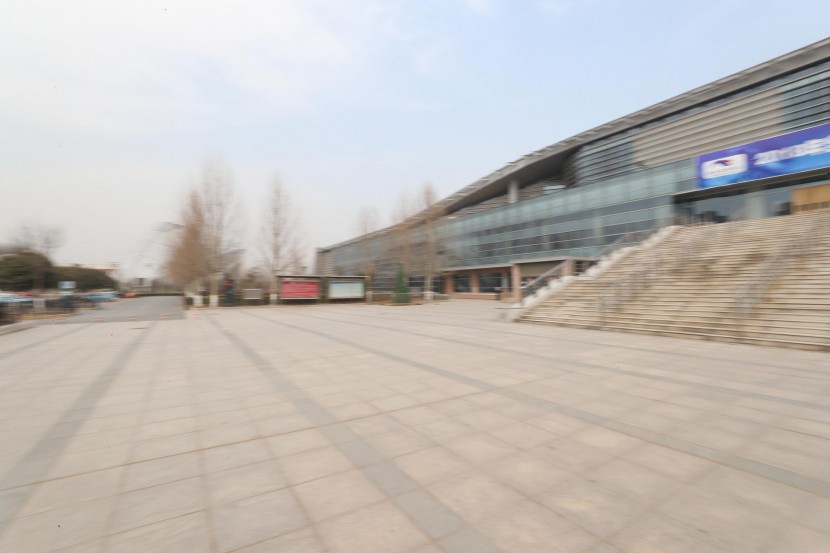 3.31郑州房车展场地河南省体育中心 WLH_3243