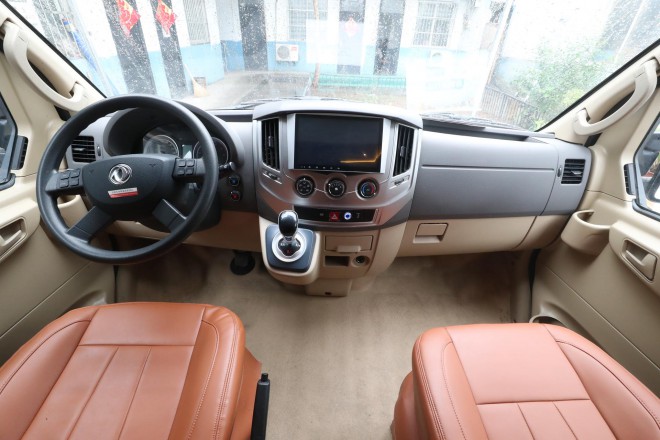 老张定制款——高清实拍2019款顺之旅东风御风自动挡B型房车 WLH_6065