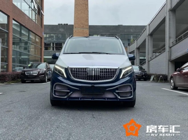 这几款双拼立标奔驰商务MPV，你绝对意想不到！9.jpg