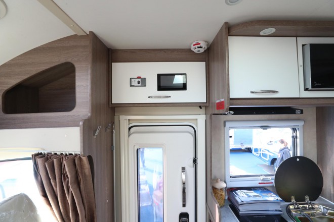 弗瑞德姆2019款全新国产依维柯自动挡T型房车锐尚版TIC-601AX 52.8万 WLH_8353