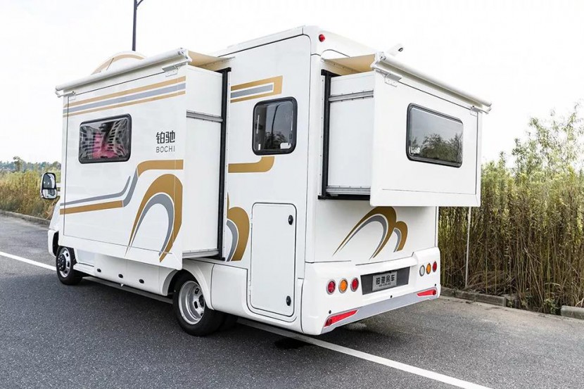 活动|走进铂驰工厂,解密房车生产--铂驰房车年终感恩团购会报名啦!120012ac092a4b67abcd644cfb487ba0