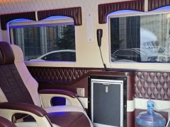 东风御风 MPV