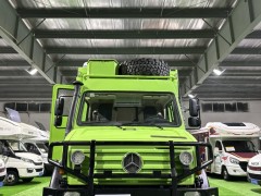 乌尼莫克4x4 奔驰