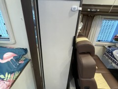 览众 2020款塞拉维双拓展