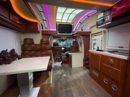 奔驰斯宾特 奔驰