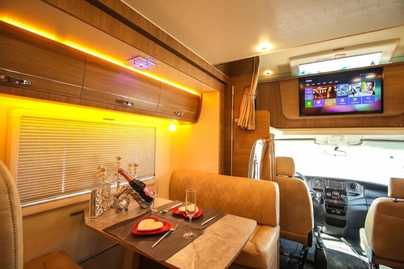 旌航房车巍浩(WH-593-IV)auto_3583