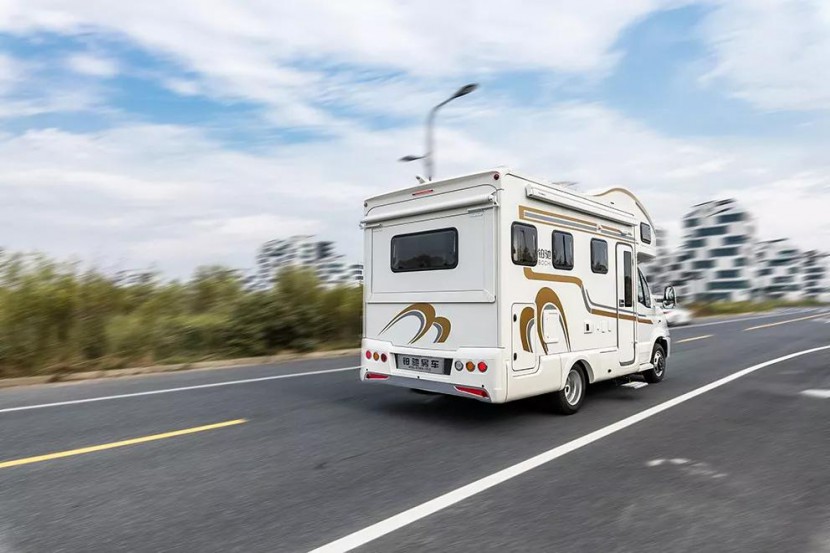 活动|走进铂驰工厂,解密房车生产--铂驰房车年终感恩团购会报名啦!d024e8e9aefe4e839c915a2c0da5d5e8