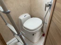 巨威房车 2019款4700