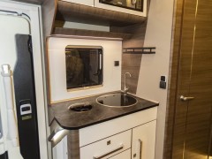 宇通 2021款2021款C533旗舰版双拓展