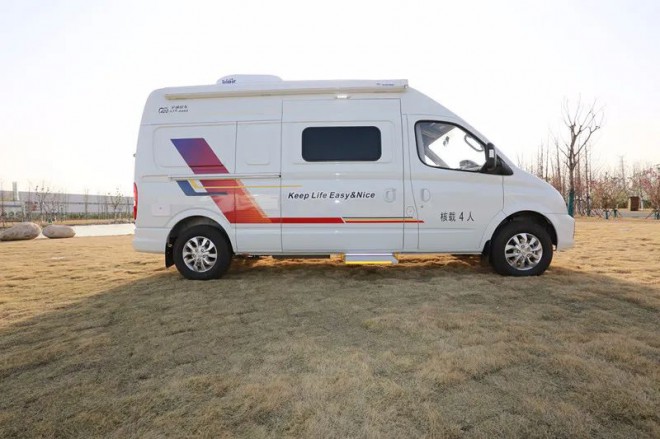 宇通大通V80国六B310舒适版房车（横置床）