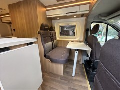 上汽大通 23款V90B型升顶房车