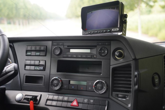 身兼房与车–诺马迪森“领航者E”越野房车（上）327d75848d2742e697d51e4aaca7b624