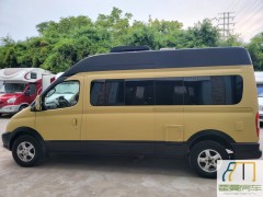 上汽大通 2017款上汽大通RV80旅行家原厂房车