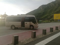 江铃原厂考斯特 江铃考斯特