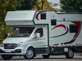 2019款博微全铝板C型房车 全铝板车身U型卡座C型