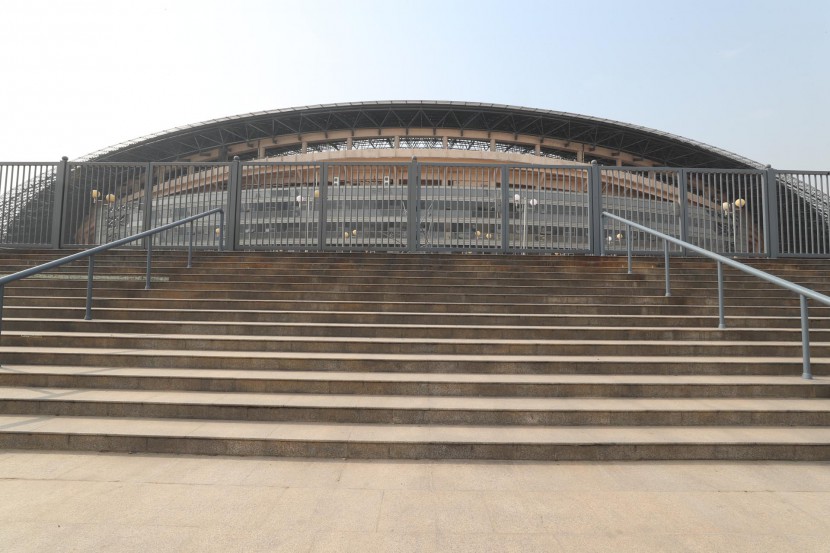 3.31郑州房车展场地河南省体育中心 WLH_2905