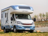朗宸C60 大额头 C型房车