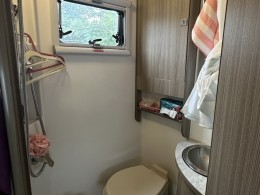 宇通房车 凯伦宾威双拓展