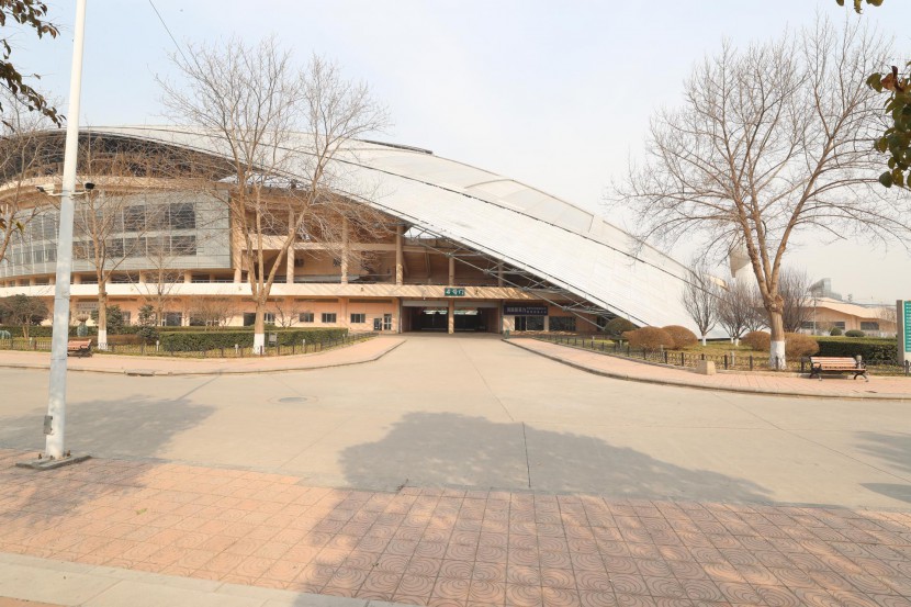 3.31郑州房车展场地河南省体育中心 WLH_3489