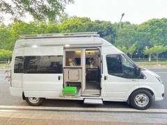 飞翔 2020款飞翔福特全顺新世代