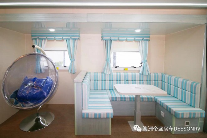 帝盛房车星盛系列-9米星空款营地房车4a3dcb4d0c7744709057db3eaffead69