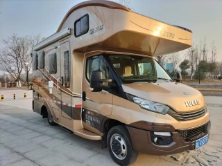 宇通 2018款C630尊享版双拓房车