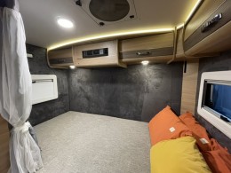 巨威房车 2019款4700