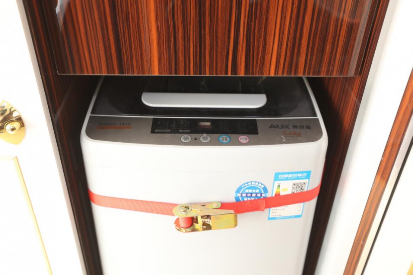 11.23杭州房车展天恩房车即将携仅售6.98万全国上牌的拖挂房车亮相1f1ad8cbb2a349c9afac282a32ac6120