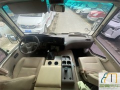 江铃 考斯特B型房车