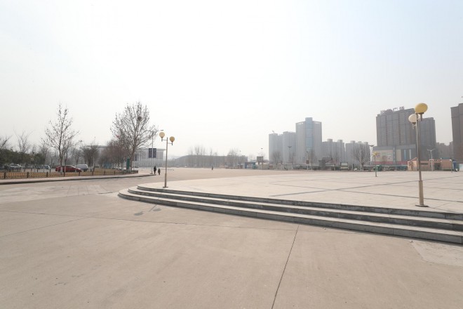 3.31郑州房车展场地河南省体育中心 WLH_2959