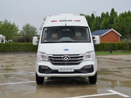 宇通房车B330外观 (2)