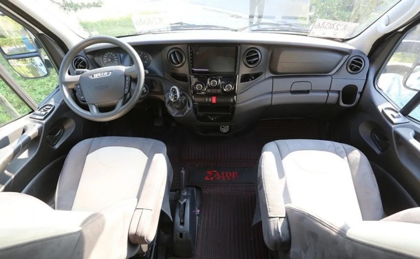 9月2日郑州房车展：赛德房车海鸥系列T型，舒适版房车引领者！e002ee1b3e358a83c52a8de783d40e9b