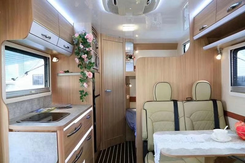 11.23杭州房车展新品推荐：春田瑞景2020款房车0172d4846d5c4260825da43573b6d8fb