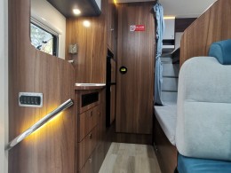 宇通 C330