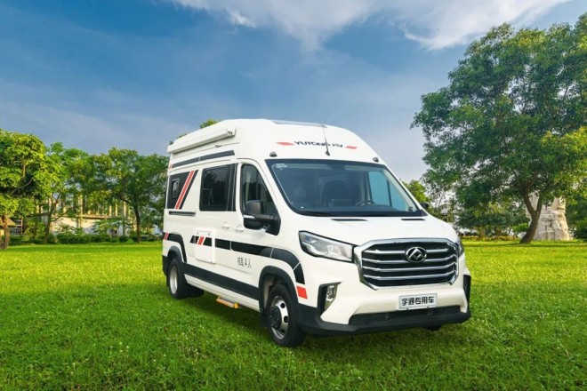 9月2日郑州房车展—宇通B311纵床版房车，宇宙无限美，旅行通各处，B311约您一起踏春出行