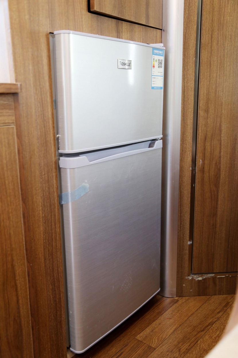 新飞拖挂房车 9.98万元 IMG_9573