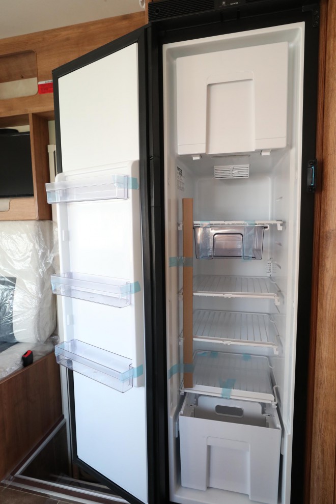 弗瑞德姆2019款全新国产依维柯自动挡T型房车 锐畅版TIC-611X 54.8万元 WLH_8292