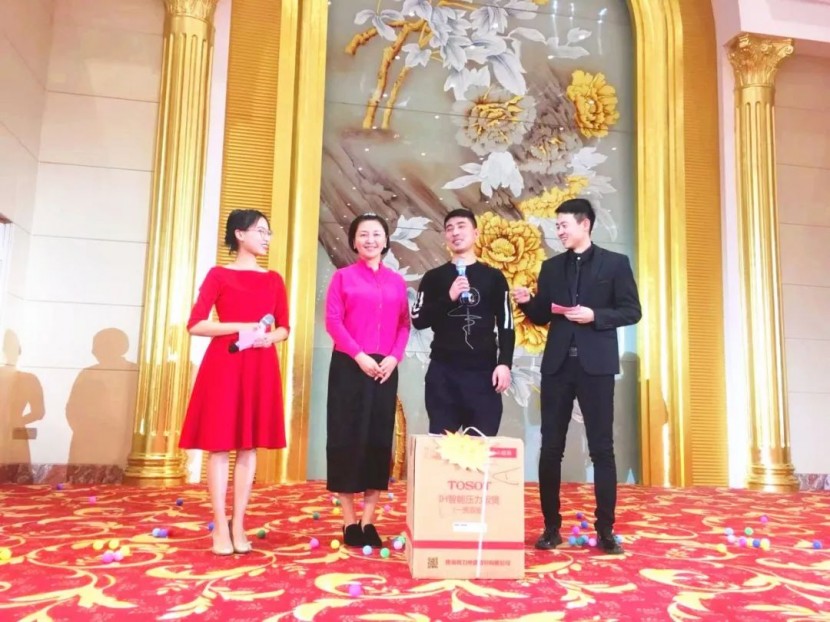 拓锐斯特房车年会盛典丨乘风破浪，砥砺前行！