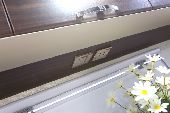 拓锐斯特依维柯C型舒适版TIC-610 52.8万起 00001357