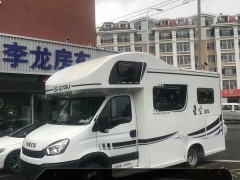 中亚 2019款A8L