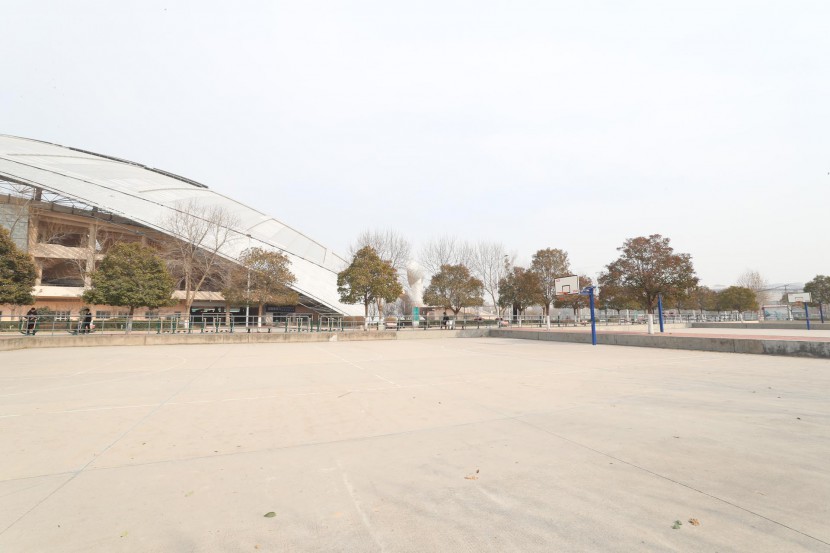 3.31郑州房车展场地河南省体育中心 WLH_3370