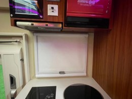 奔驰斯宾特 奔驰