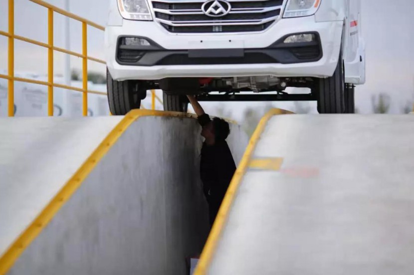 6.5洛阳房车展上汽大通房车携V80、V90B型C型房车亮相，原厂品质值得拥有174ed2ca12074c24bbfc4b22af13f2a9