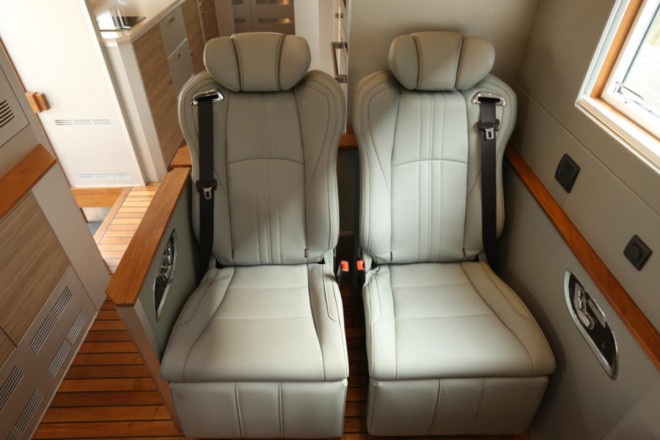 ​诺马迪森越野房车“拍了拍”即刻出发的你