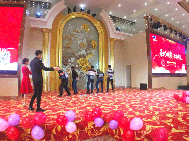 拓锐斯特房车年会盛典丨乘风破浪,砥砺前行!